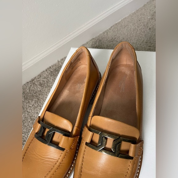 Rockport Women's Kacey Chain Loafers Elegant Tan Career Comfy Bussines Size 8.5 - Picture 9 of 10